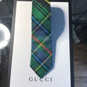 Gorgeous Gitman Brothers tie